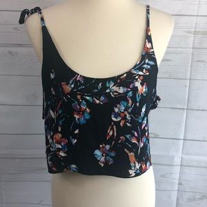 NWT Lulus crop top